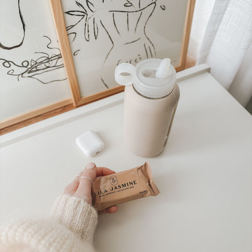 Apricot and Dark Choc Breastmilk Support Lactation Bar for breastfeeding mums. Individually wrapped so you can eat anywhere, anytime, on-the-go. 